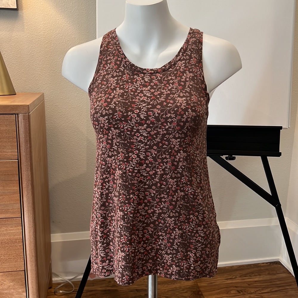 American Eagle XS Tank Top Floral Soft & Sexy